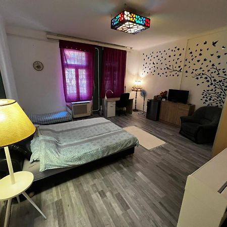 Szeged Apartment ภายนอก รูปภาพ