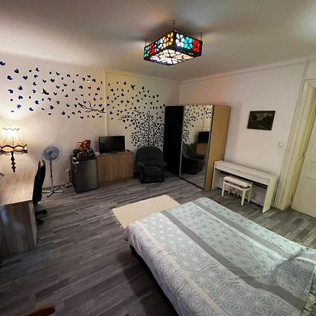 Szeged Apartment ภายนอก รูปภาพ